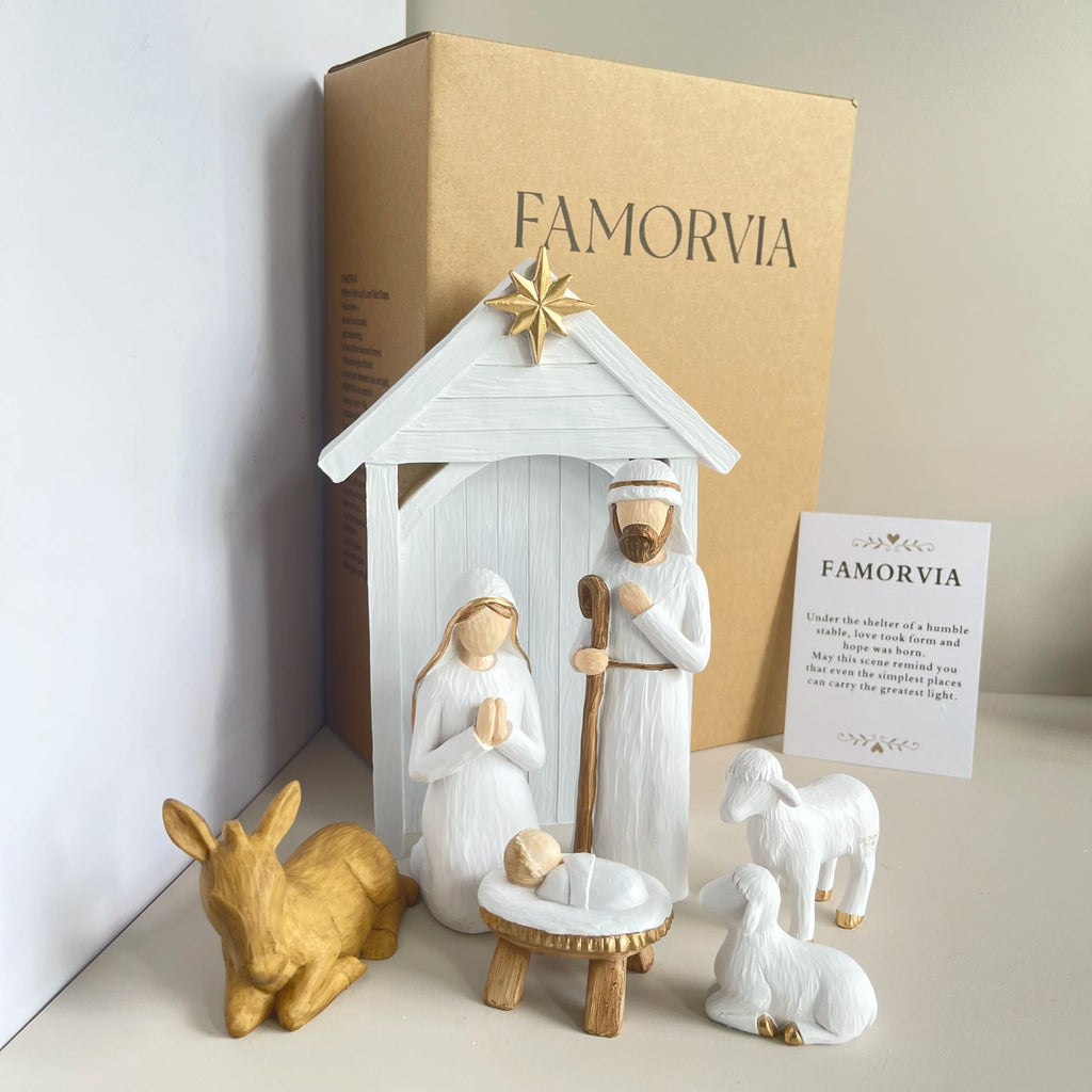Grande crèche de Noël blanche – 7 santons en résine