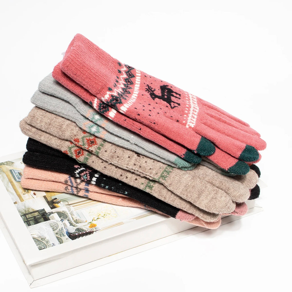 Gants de Noël en tricot – Motif cerf