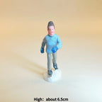 Personnages d'hiver miniatures (patineurs, skieurs…)