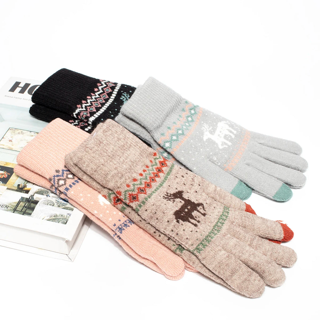 Gants de Noël en tricot – Motif cerf