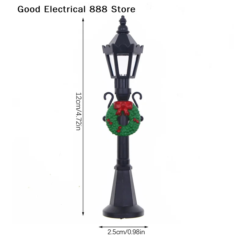 Lot de 4 lampadaires miniatures de Noël