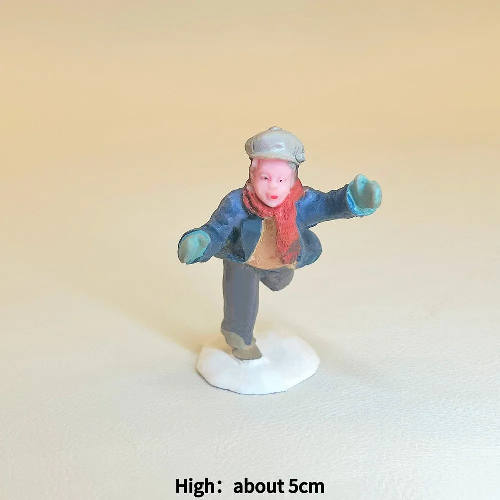 Personnages d'hiver miniatures (patineurs, skieurs…)