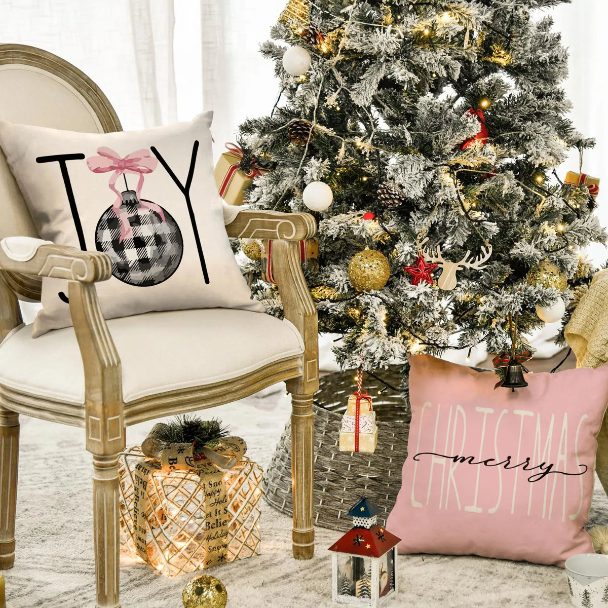 Housse de coussin de Noël rose – 45 x 45 cm