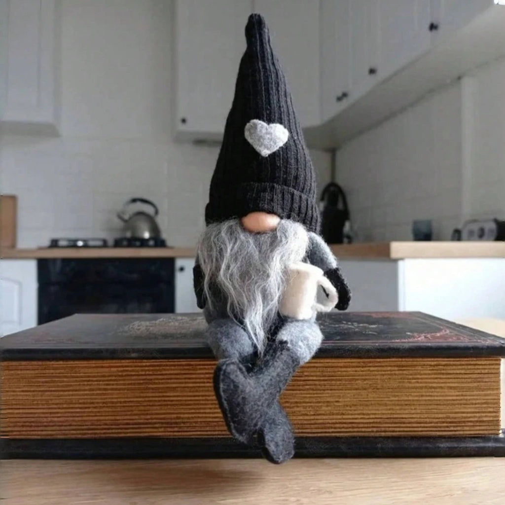 Gnome de Noël tricoté en peluche