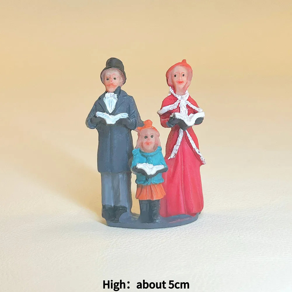 Personnages d'hiver miniatures (patineurs, skieurs…)